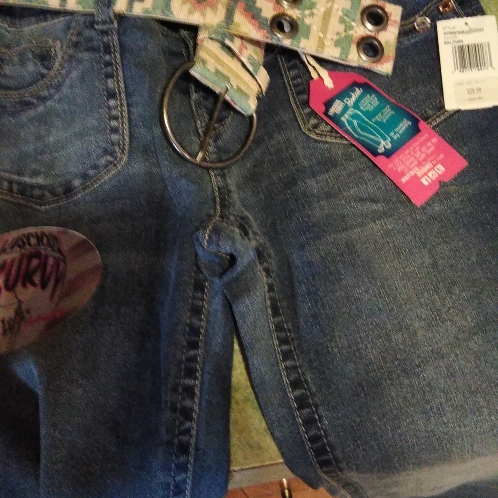 Wallflower Jeans